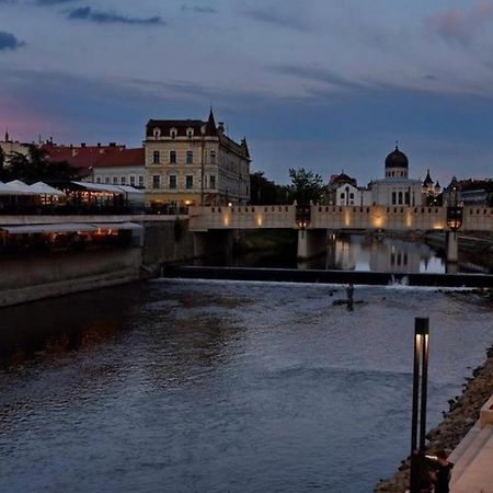 Apartmán Anastasia Apartament Oradea Exteriér fotografie